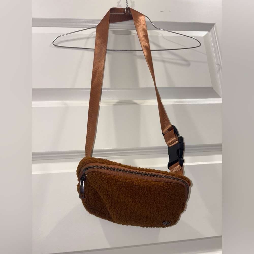 Lululemon Athletica Brown Sherpa Belt Bag